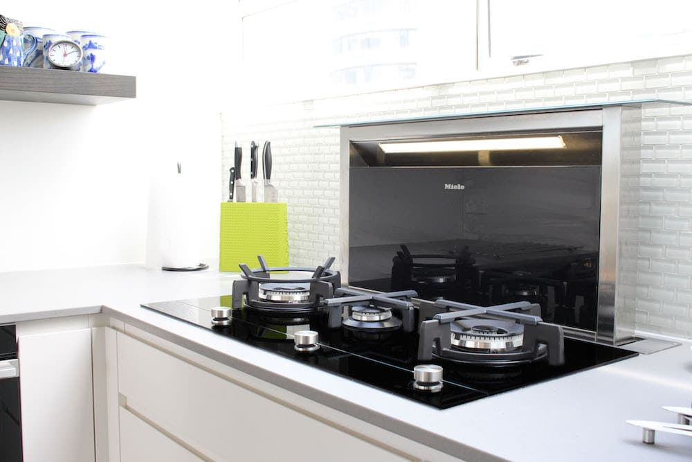 Town House Kitchen | Black Woodgrain Kitchen | Kitchen Auckland